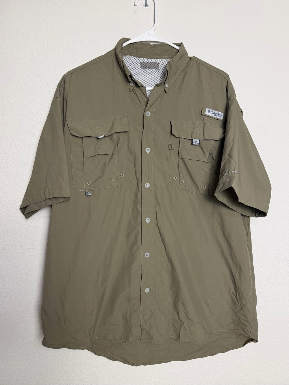 Columbia Men’s Short-Sleeve Fishing Shirt — Omni shade olive xl
